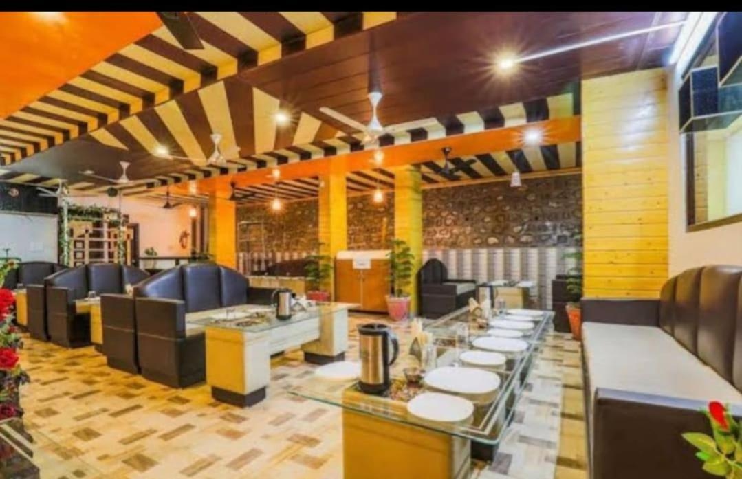 Hotel 7 Heavens Mussoorie Dış mekan fotoğraf