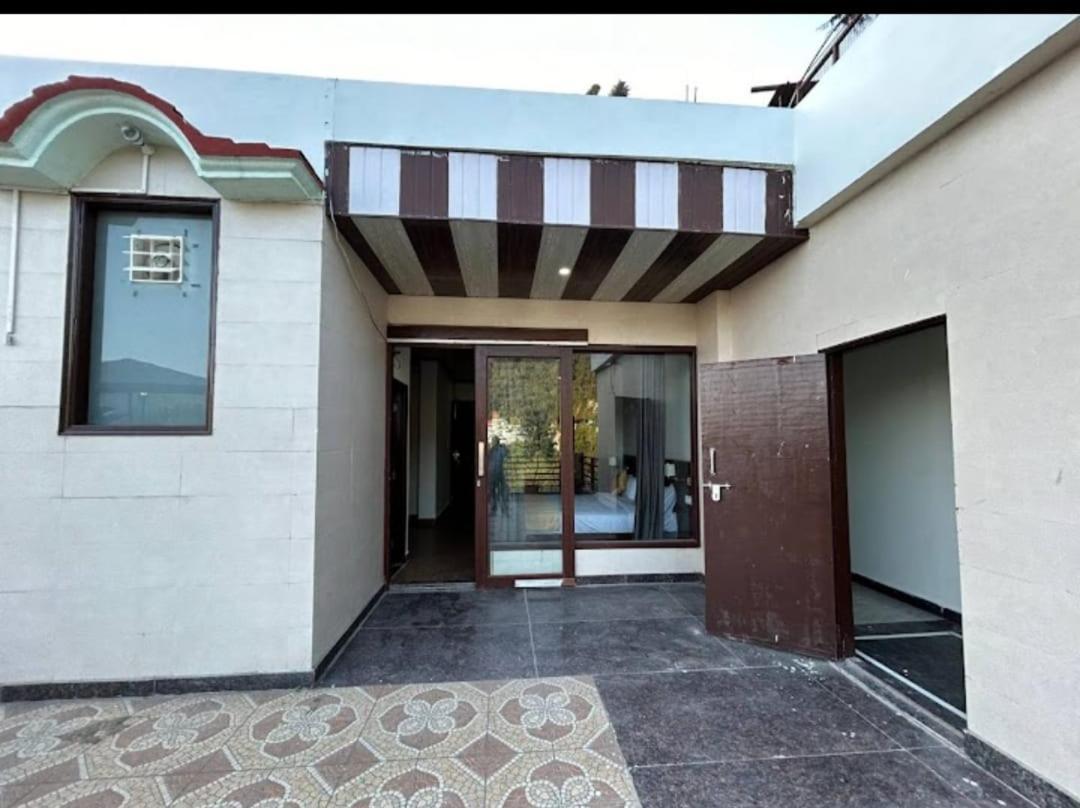 Hotel 7 Heavens Mussoorie Dış mekan fotoğraf