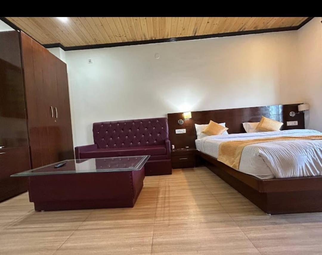 Hotel 7 Heavens Mussoorie Dış mekan fotoğraf
